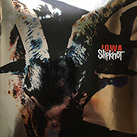 Slipknot의 앨범 Iowa (US Version) 커버 아트 이미지