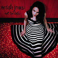 Norah Jones의 앨범 Not Too Late 커버 아트 이미지